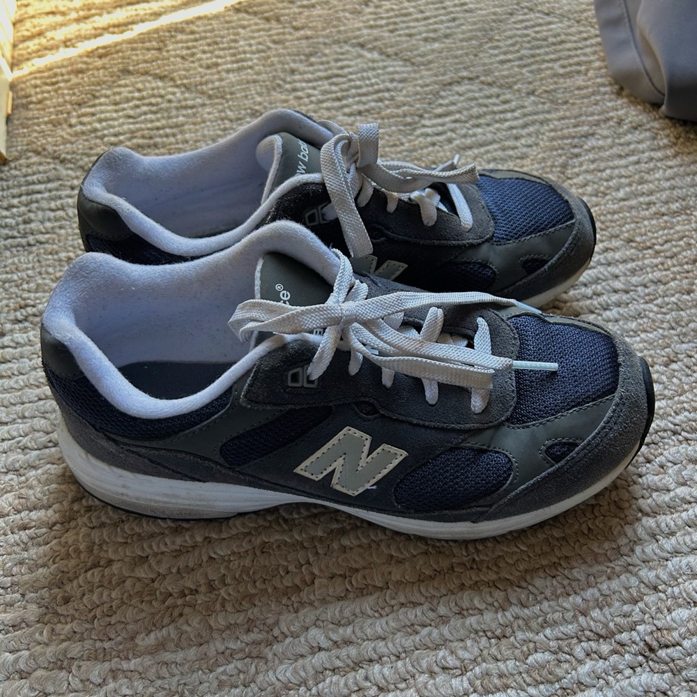 NEW BALANCE 993 TRAINERS